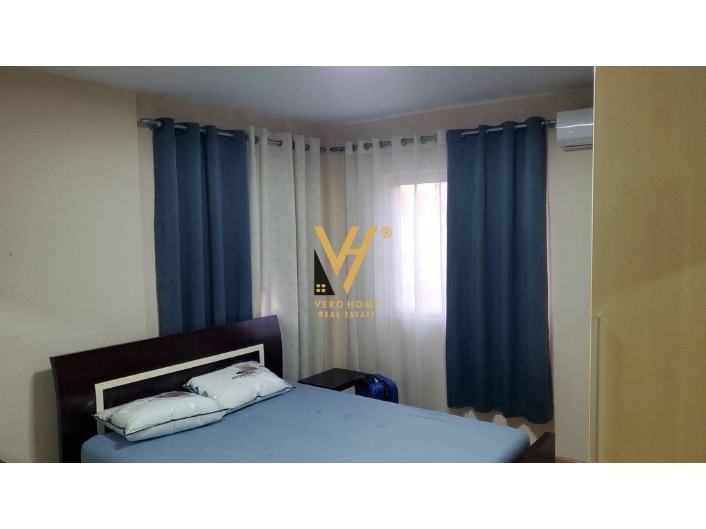 JEPET APARTAMENT 3+1 ME QIRA TE PAZARI I RI 70.000 LEKE 4