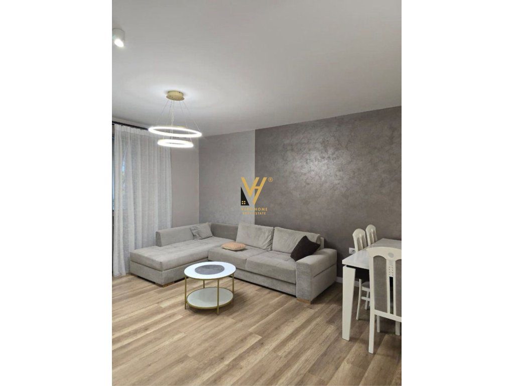 JEPET APARTAMENT 2+1 ME QERA TEK PALLATET ÇABEJ YZBERISHT 60.000 LEKE