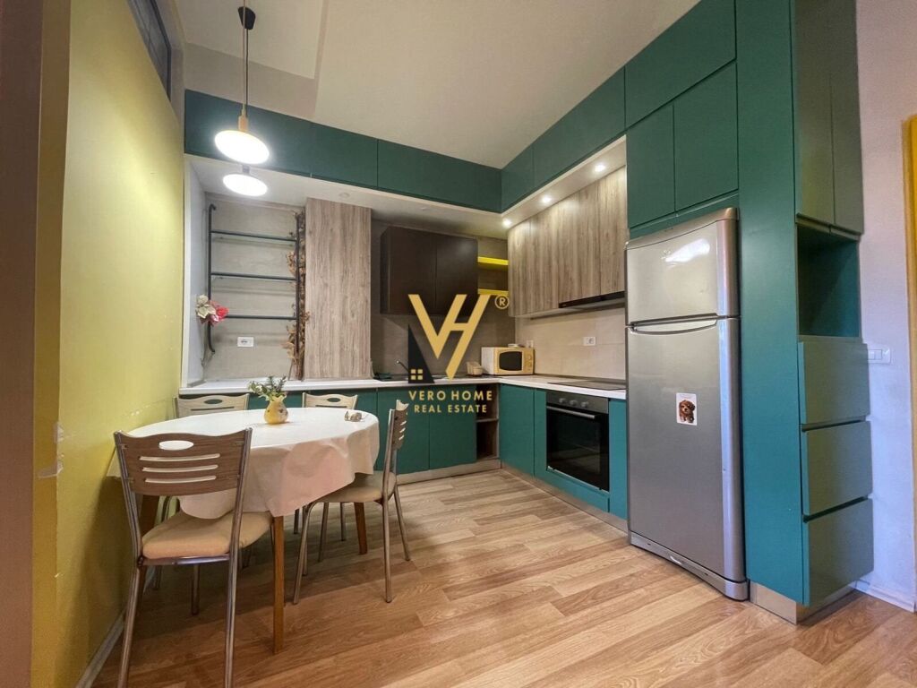 Jepet Apartament 1+1+Verande me qera te Kodra e Diellit 2 , 67 m2 3