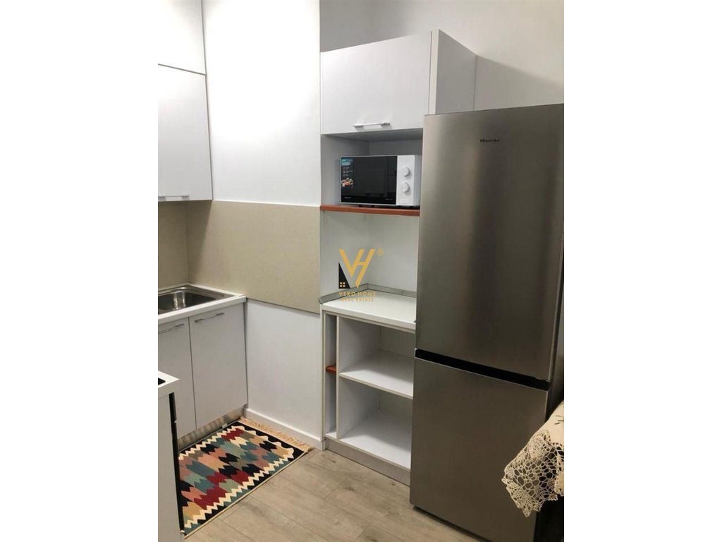 JEPET APARTAMENT 1+1+BLK ME QERA TE ISH EKSPOZITA 70.000 LEKE 4