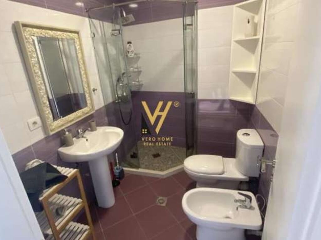 Jepet Apartament 2+1+2+ballkon me qera te Unaza e Re 114 m2 3