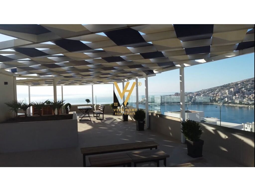 Shitet Penthouse 3+1+2 ne Sarande 365 m2 4
