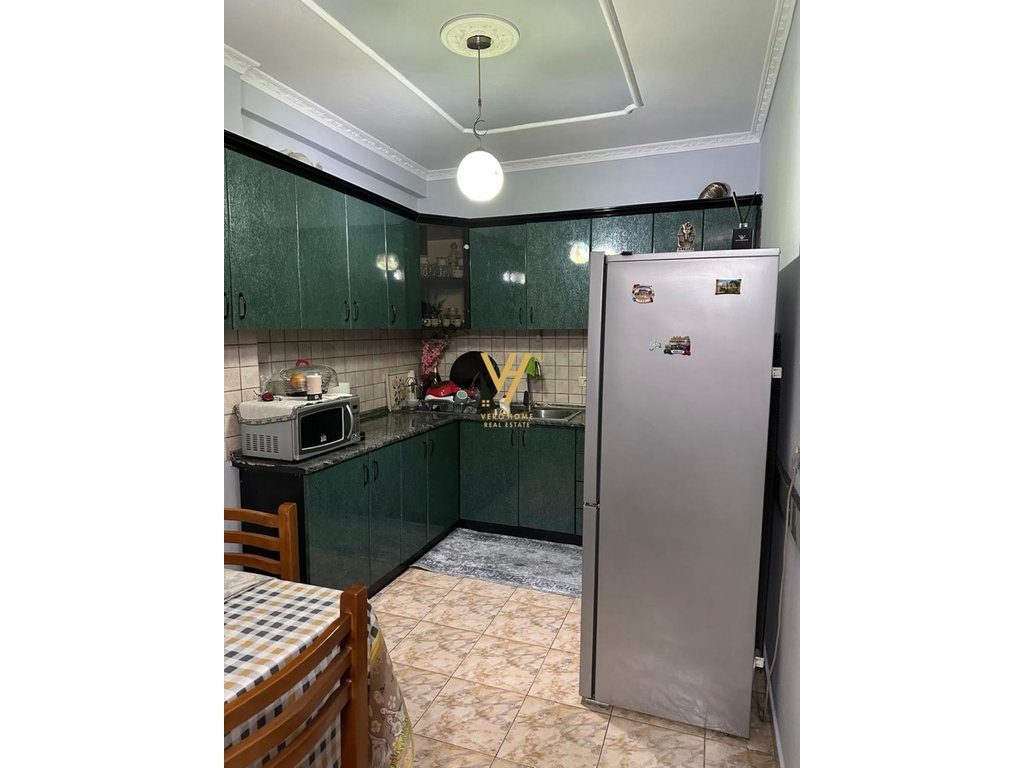 SHITET APARTAMENT 2+1+2BLK NE DON BOSKO 150.000 EURO 3