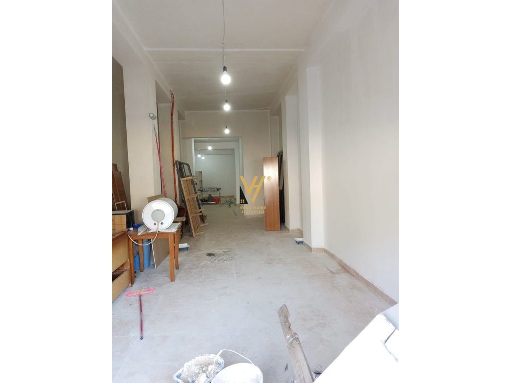 JEPET AMBIENT 140 M2 ME QERA TE TREGU ELEKTRIK 1.200 EURO 3
