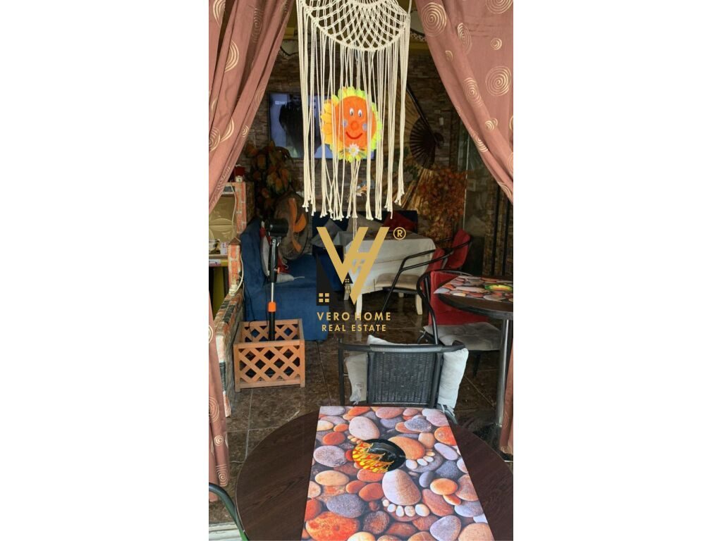 JEPET BAR KAFE 300 M2 ME QERA TE ISH PARKU 1.200 EURO 3