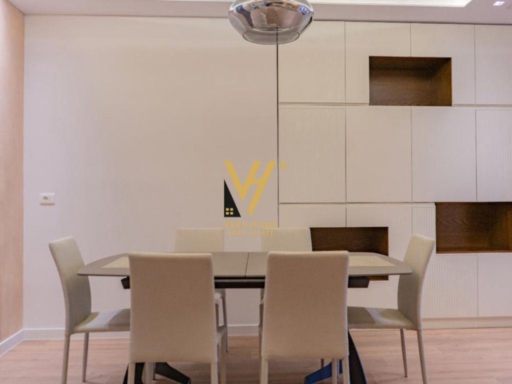JEPET APARTAMENT 2+1+2 ME QERA TE KODRA E DIELLIT 2, 900 EURO 3