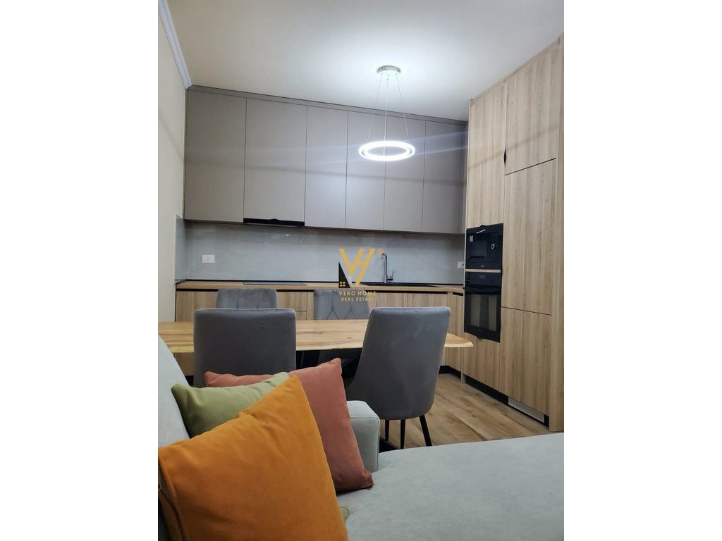 JEPET APARTAMENT 1+1+BLK ME QIRA TE LIQENI I THATE 1.000 EURO 3