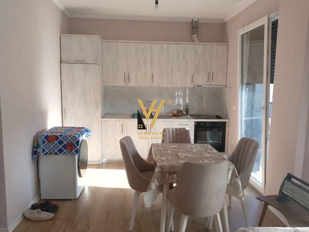 JEPET APARTAMENT 1+1+BLK ME QERA NE DON BOSKO 500 EURO 2
