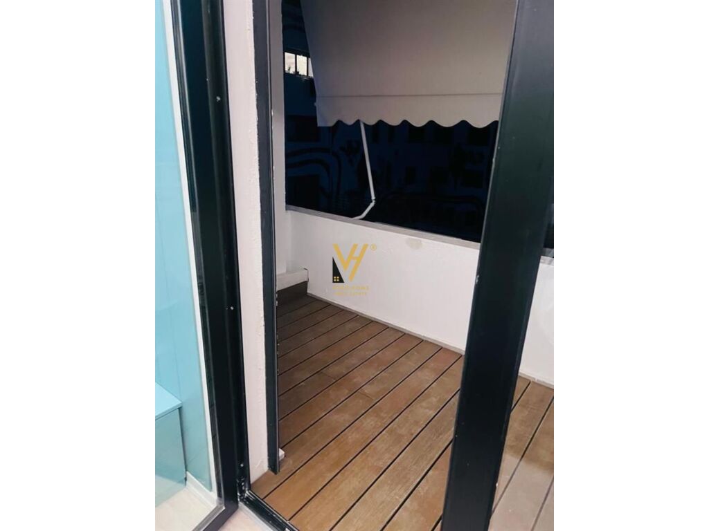 Shitet Apartament 2+1+2+ballkon te Kodra e Diellit 1 , 90 m2 3