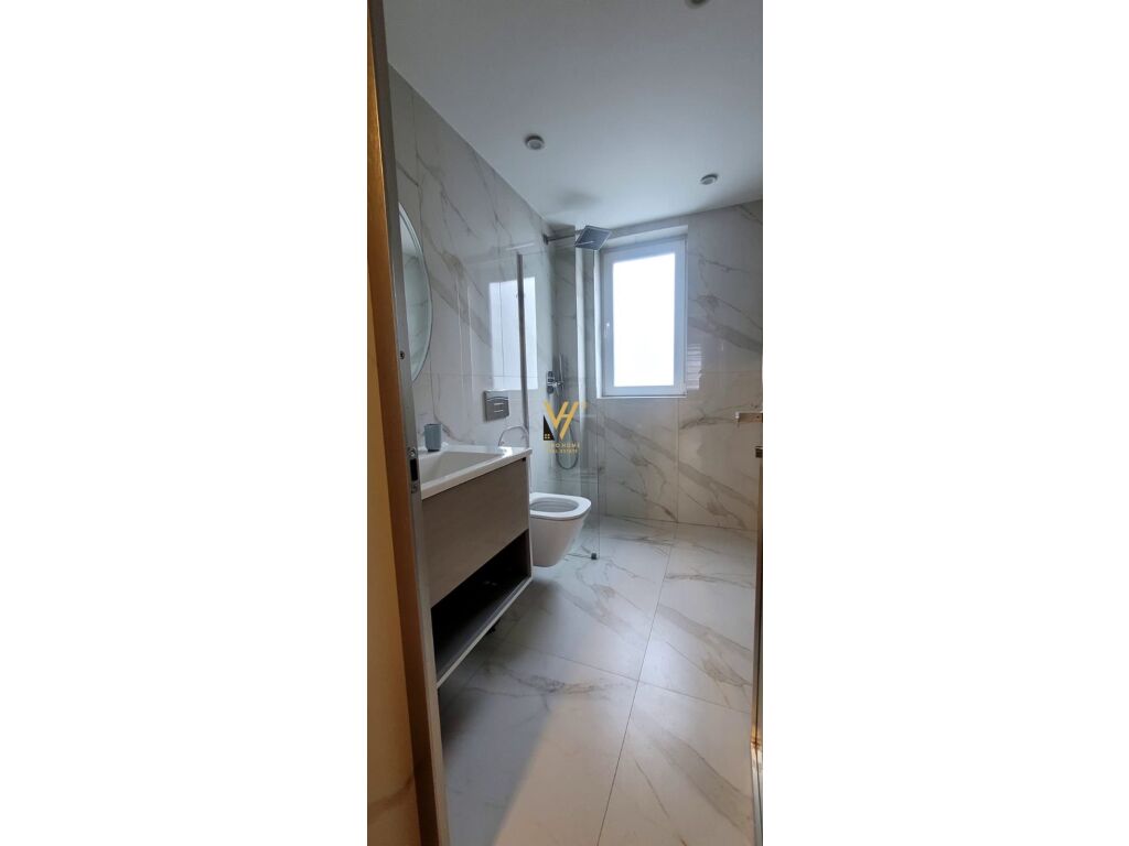 Jepet Apartament 2+1 me qera te Kryqezimi i 21 Dhjetorit 65 m2 2