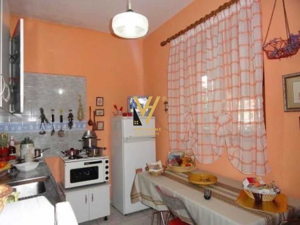Jepet Vile Private me qera te 21 Dhjetori 110 m2 2