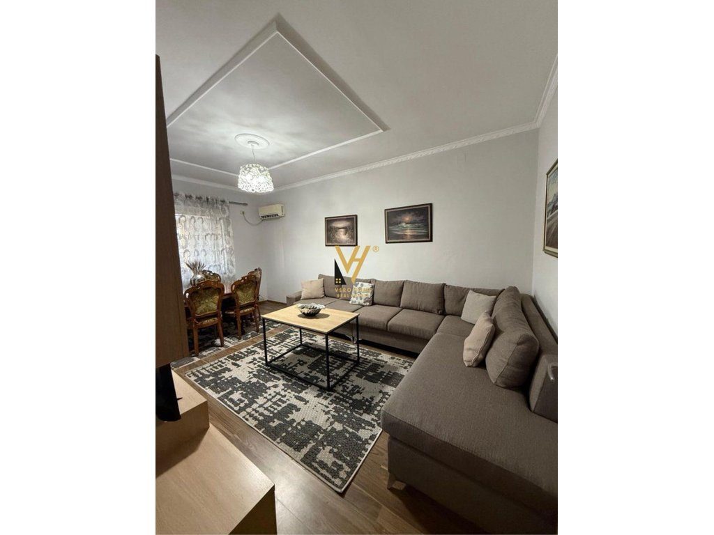 JEPET APARTAMENT 2+1 ME QERA NE DON BOSKO 60.000 LEKE