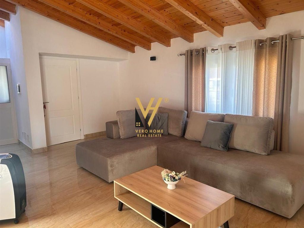 JEPET APARTAMENT 2+1+BLK ME QIRA NE MULLET 450 EURO 2