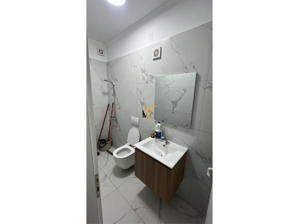 SHITET APARTAMENT 1+1+VERANDE TE LIQENI I THATE 185.000 EURO 4