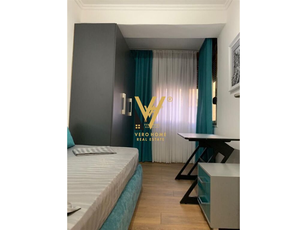 JEPET APARTAMENT 3+1 ME QERA TEK RRUGA DERVISH HEKALI 700 EURO 4