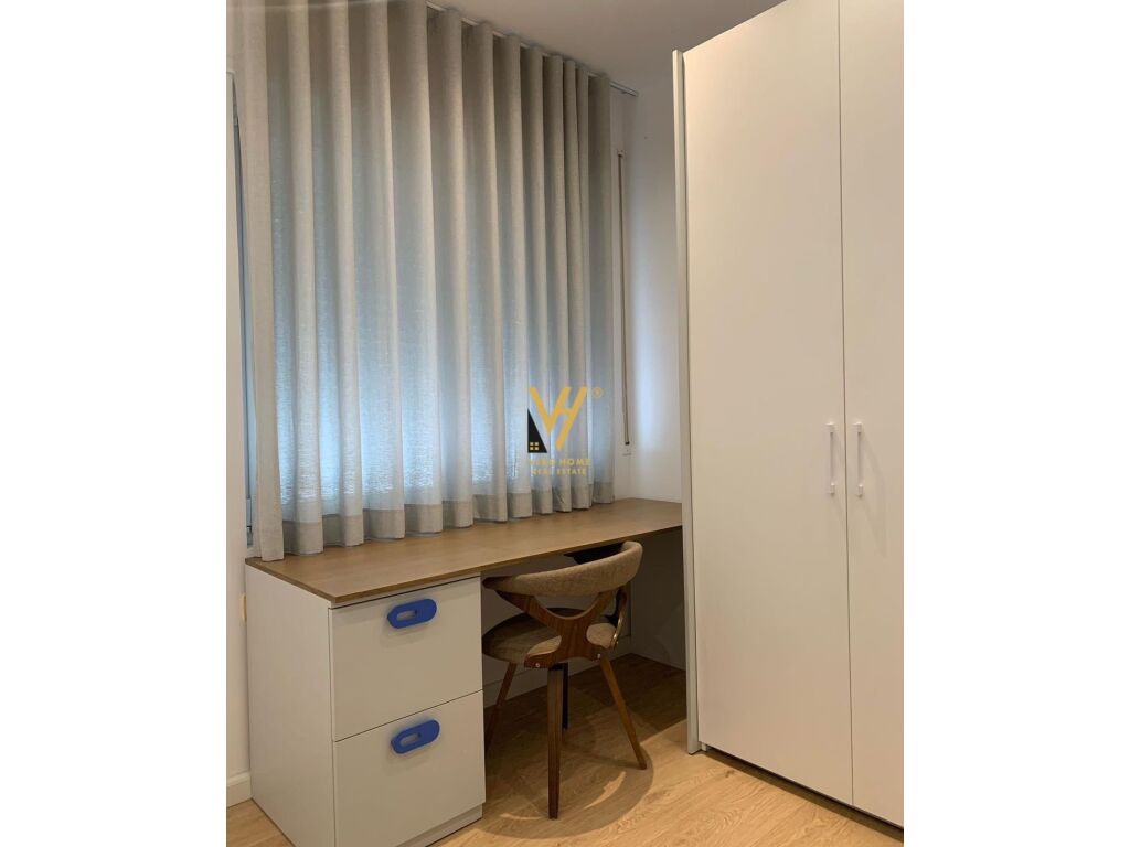 Jepet Apartament 2+1+2ballkon me qera te Kodra e Diellit 120 m2 2