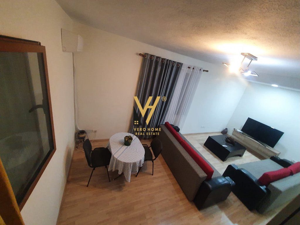 JEPET APARTAMENT 1+1 ME QIRA NE SELITE 45.000 LEKE 3