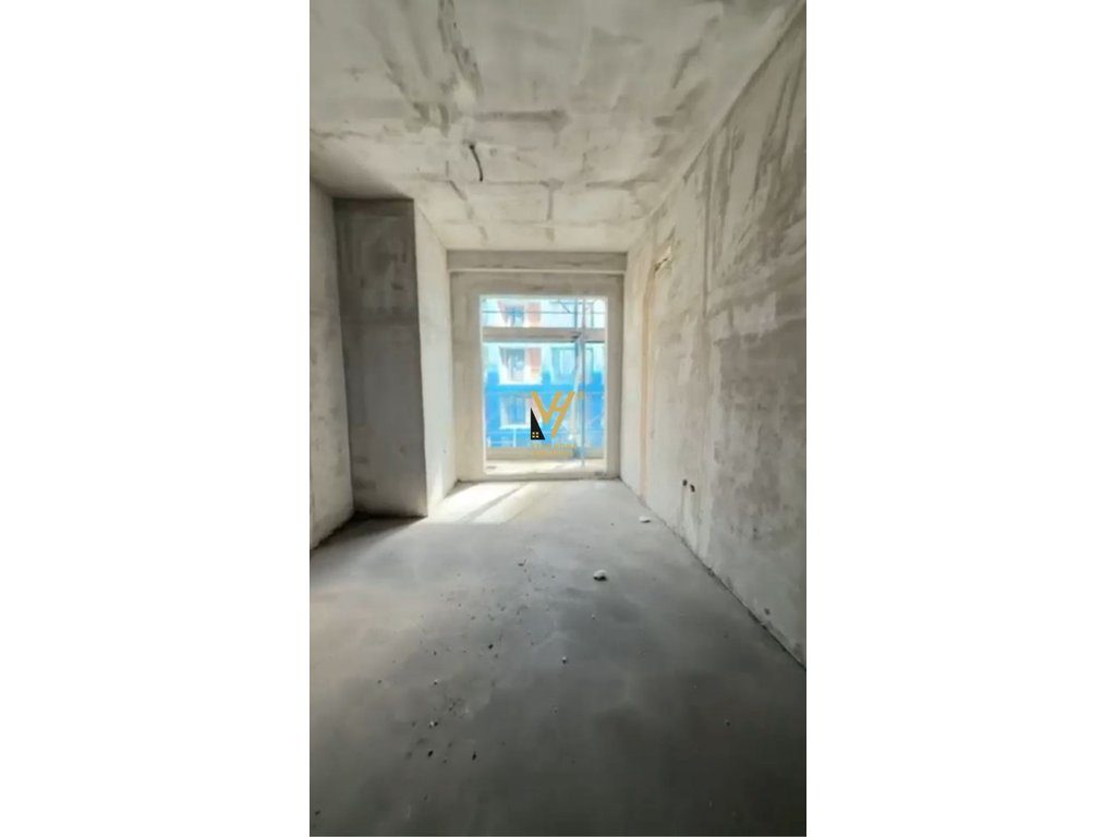 SHITET APARTAMENT 1+1+BLK TE MATERNITETI I RI 126.000 EURO