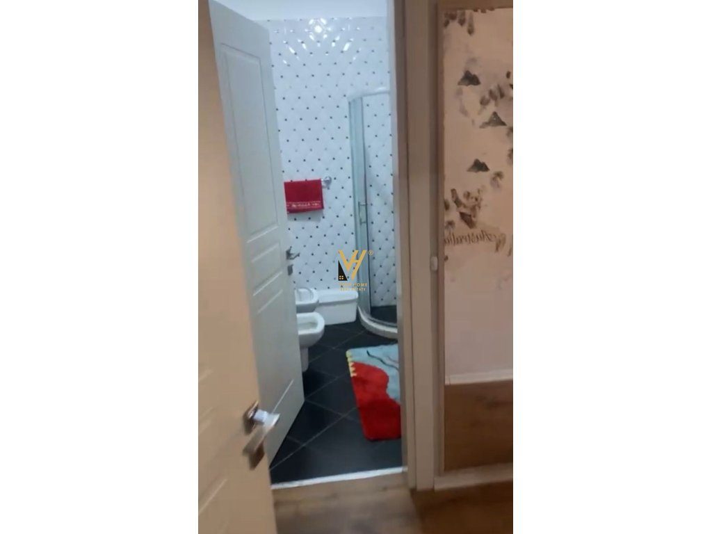 JEPET APARTAMENT 2+1+BLK ME QERA NE PORCELAN 650 EURO 4
