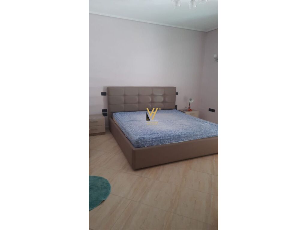 Jepet Apartament 3+1+2+ballkon me qera te Vilat Gjermane 145 m2 3