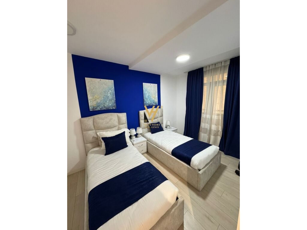 Shitet Apartament 2+1+ballkon te Ish Ekspozita Sot 80 m2 4