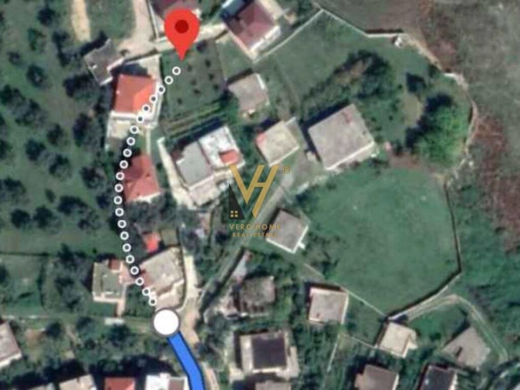 Shitet toke 3.500 m2 ne Shkoze pran Ures