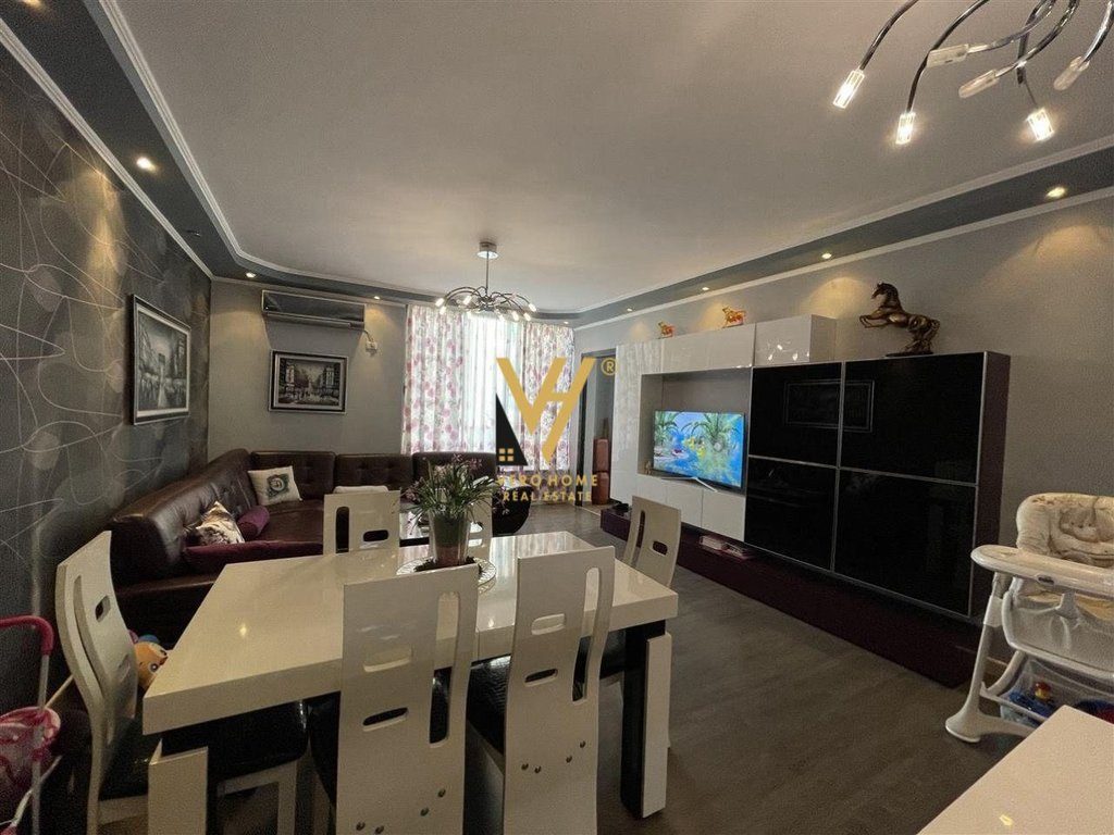 SHITET APARTAMENT 2+1+BLK NE YZBERISHT 15.000.000 LEKE 2