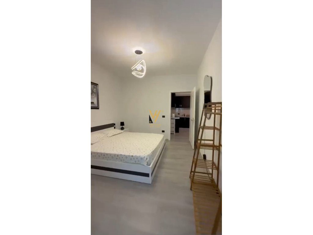 JEPET APARTAMENT 1+1+BLK ME QERA NE ASTIR 45.000 LEKE 3