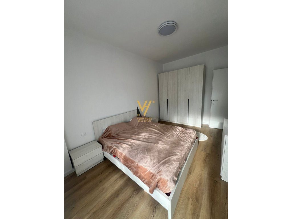 JEPET APARTAMENT 2+1+BLK ME QERA TE STACIONI TRENIT 680 EURO 2