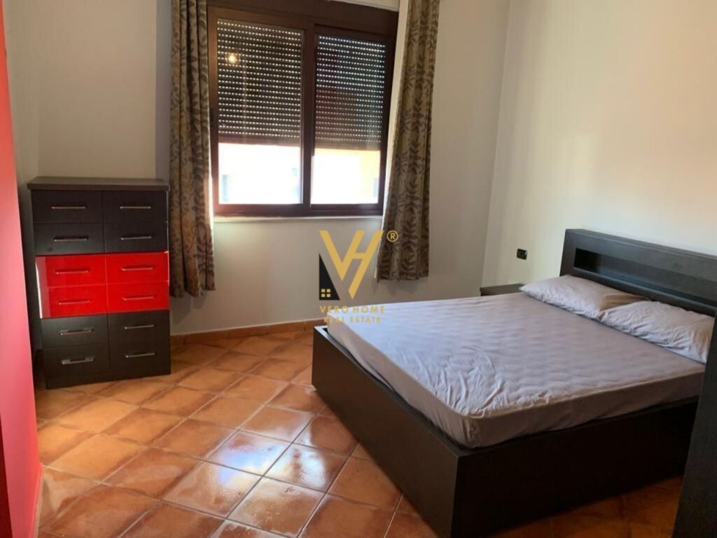 JEPET APARTAMENT 1+1+BLK ME QERA TE HARRY FULTZ 500 EURO 3