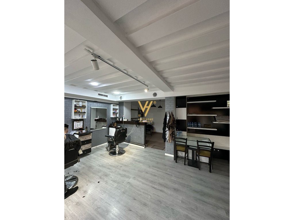 SHITET DYQAN 60 M2 NE MYSLYM SHYR 206.000 EURO