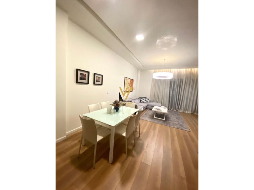 Jepet Apartament 2+1+2+ballkon me qera te Kompleksi Panorama 117 m2 3