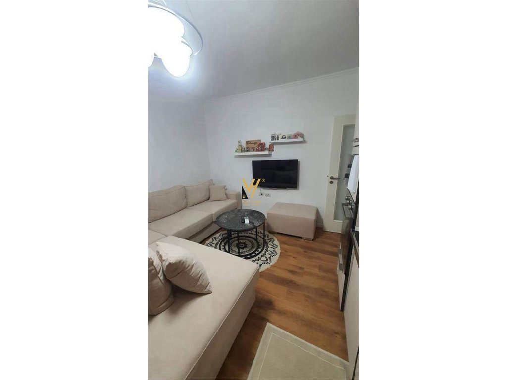 JEPET APARTAMENT 2+1+BLK ME QIRA NE PORCELAN 500 EURO