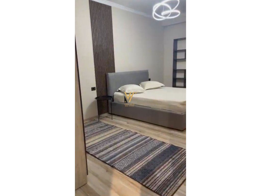 JEPET APARTAMENT 2+1+BLK ME QIRA TE KODRA E DIELLIT 70.000 LEKE 4