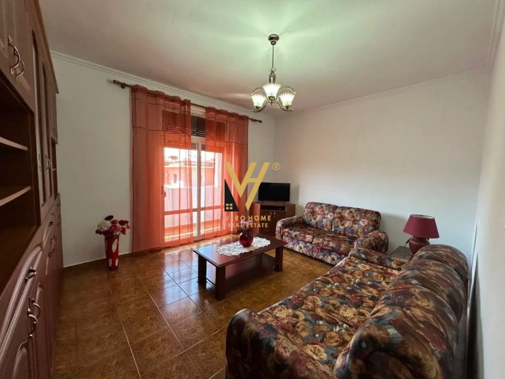 JEPET APARTAMENT 2+1+BLK ME QERA TE SHKOLLA E KUQE 600 EURO