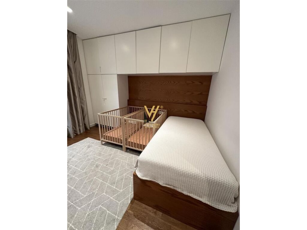Jepet Apartament 2+1+2 me qera te Kopshti Botanik 125 m2