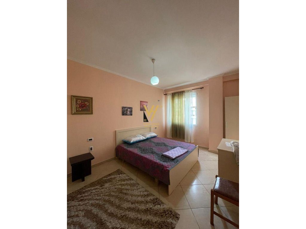 JEPET APARTAMENT 1+1+BLK ME QERA NE YZBERISHT 45.000 LEKE 3