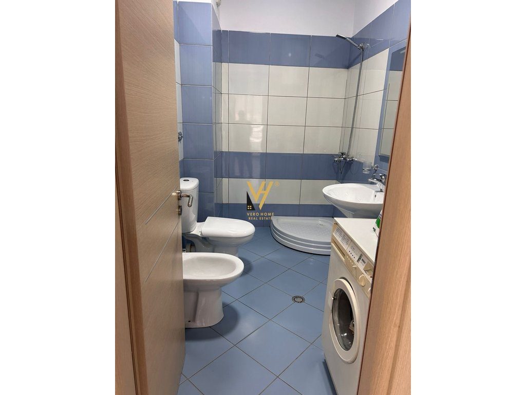 JEPET APARTAMENT 2+1+BLK ME QIRA TE RR.KONGRESI MANASTIRIT 55.000 LEKE 4