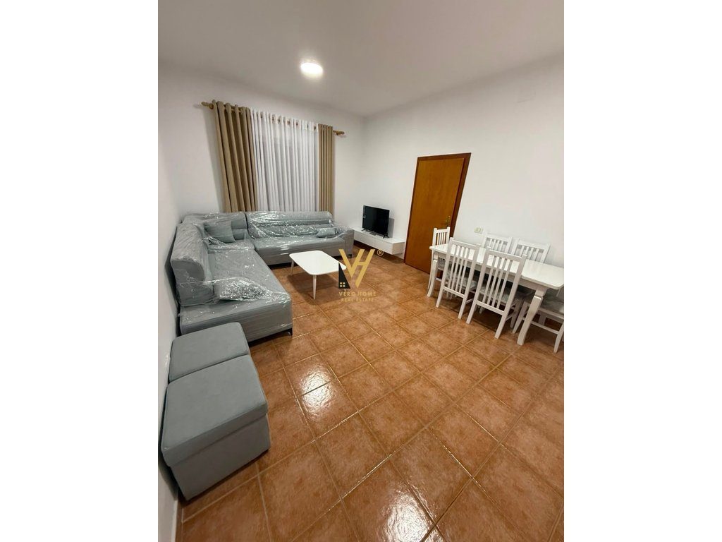 JEPET APARTAMENT 1+1 ME QERA TEK 5 MAJI 50.000 LEKE
