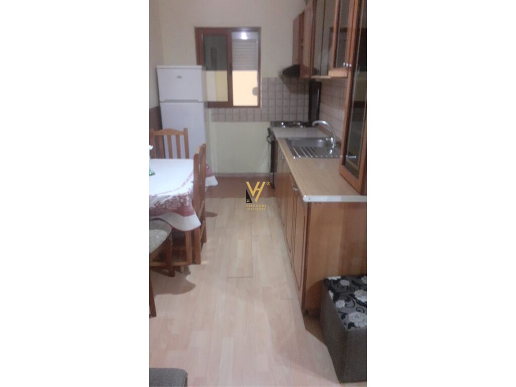 Jepet Apartament 2+1+ballkon me qera te Kompleksi Vizion Plus 80 m2 2
