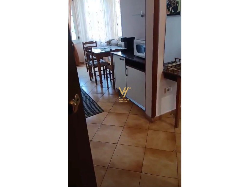 JEPET APARTAMENT 2+1+2+BLK ME QERA TE KODRA E DIELLIT 60.000 LEKE 3