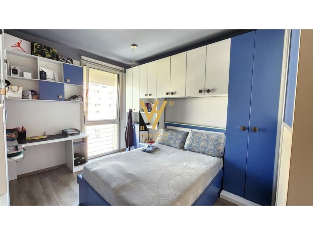 Jepet Apartament 3+1+2 me qera te Kompleksi Nobis, Bllok 150 m2 2