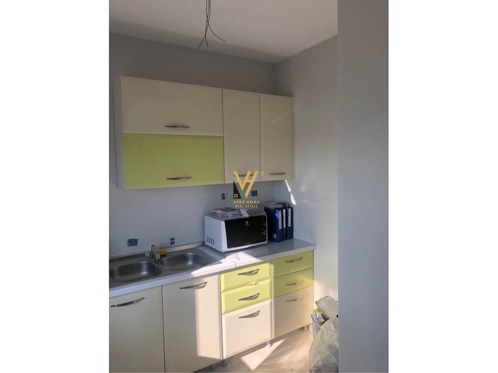 JEPET ZYRE 107 M2 ME QERA TE JORDAN MISJA 600 EURO 4