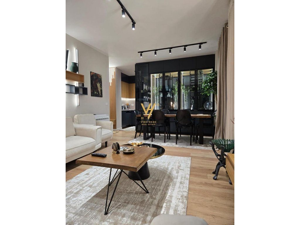 JEPET APARTAMENT 2+1+2+BLK ME QIRA TE KODRA E DIELLIT 1- 100.000 LEKE 2