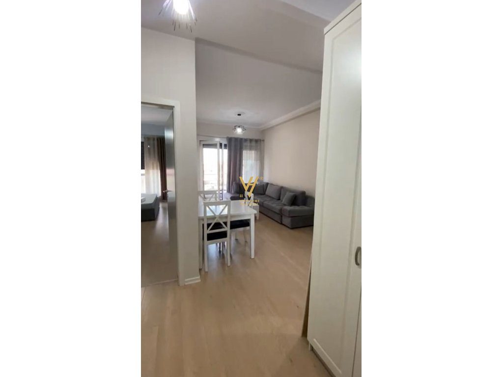 JEPET APARTAMENT 1+1+BLK ME QIRA TE 21 DHJETORI 55.000 LEKE