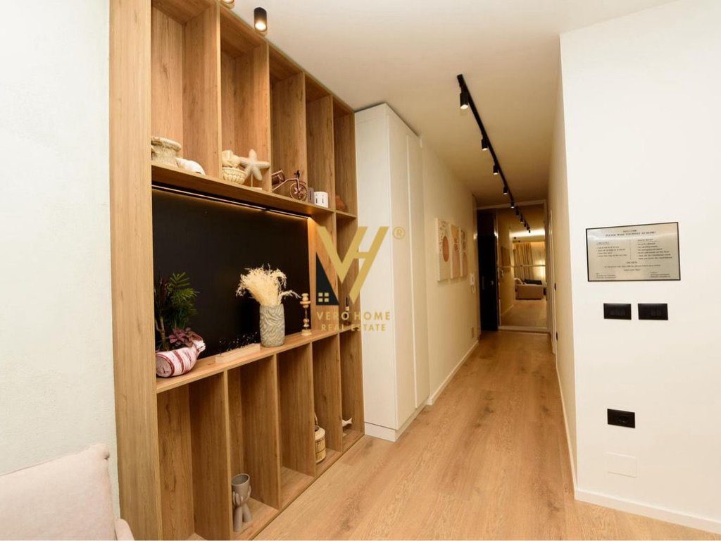 SHITEN 2 NJESI BANIMI,APARTAMENT 1+1 & STUDIO NE LUNGOMARE, VLORE 330.000 EURO 2