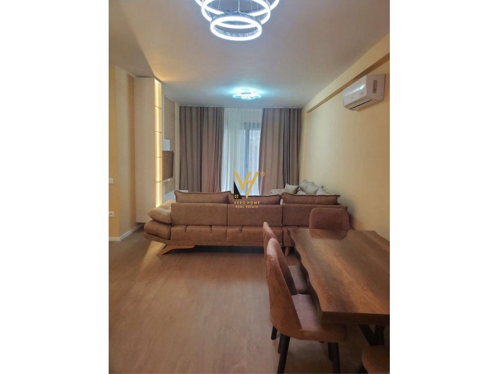 JEPET APARTAMENT 2+1+2+2BLK ME QERA TE LIQENI I THATE 1.300 EURO