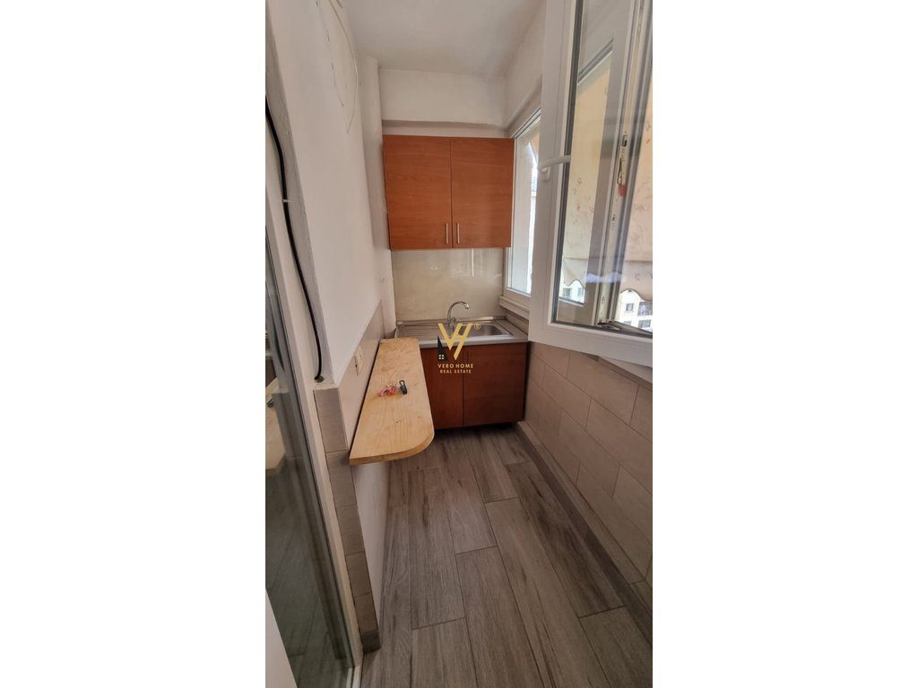 JEPET APARTAMENT 1+1 ME QIRA NE DON BOSKO 55.000 LEKE 2