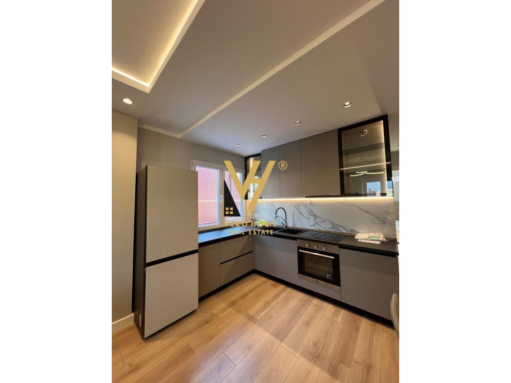 SHITET APARTAMENT 1+1+BLK TE RR.SULEJMAN DELVINA 165.000 EURO 2