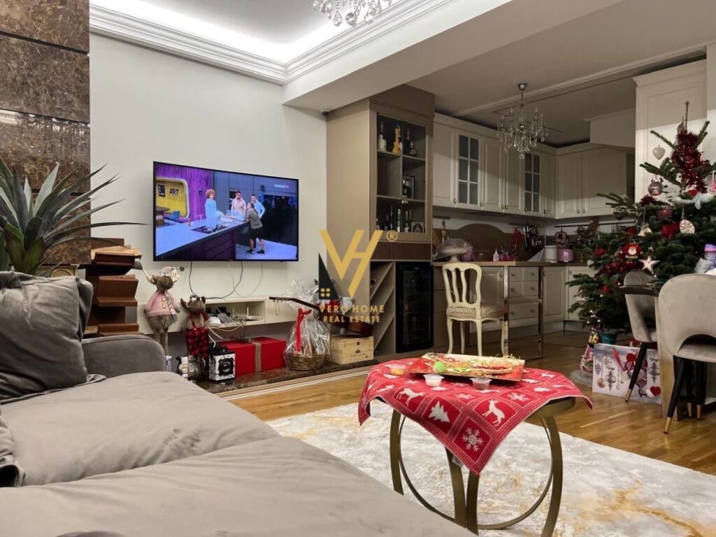 Shitet Vile dy Kateshe te Rezidenca Kodra e Diellit 2 , 184 m2 4